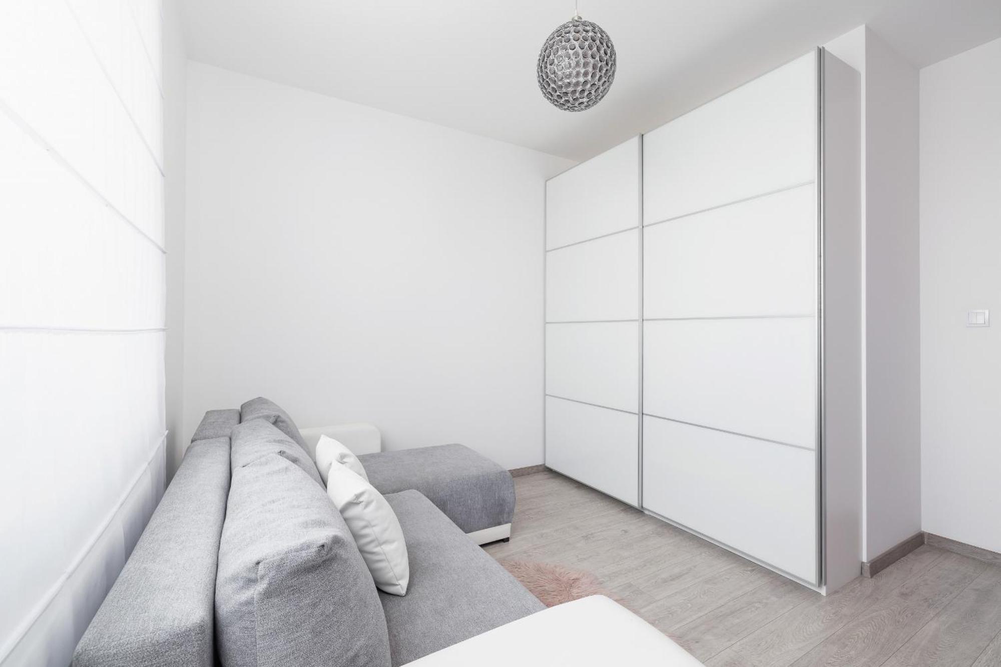 Cracow Pradnik Spacious & Family With 3 Bedroom By Renters Prestige Krakov