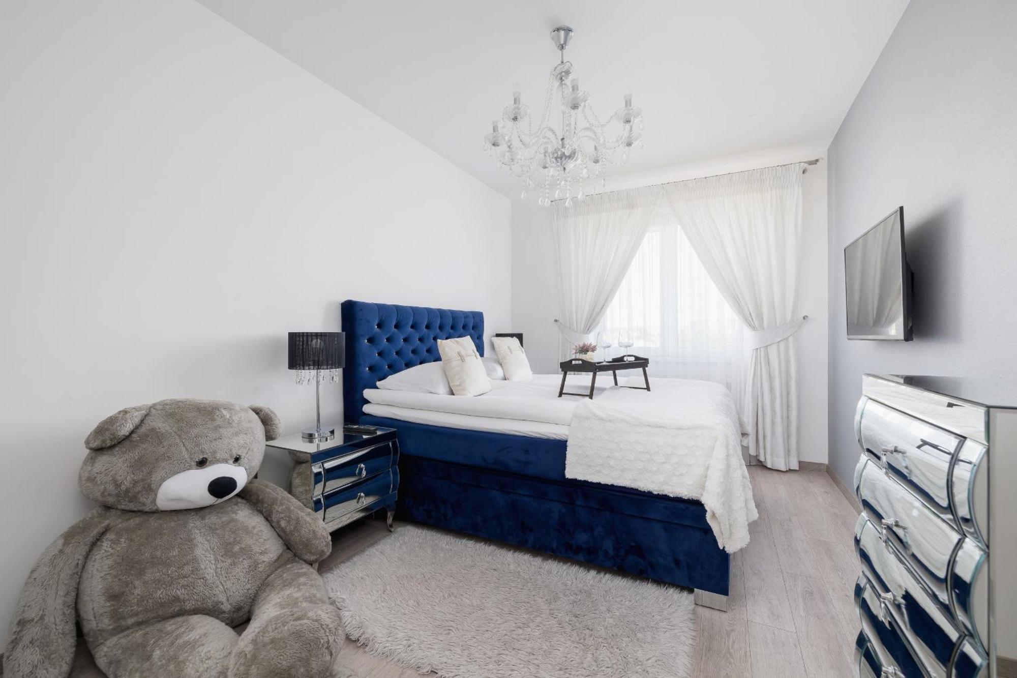 Apartment Cracow Pradnik Spacious & Family With 3 Bedroom By Renters Prestige Krakow