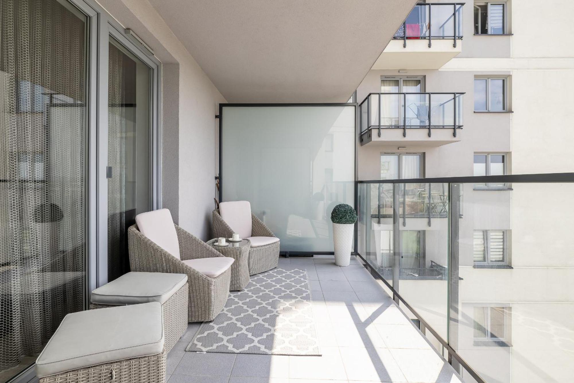 Cracow Pradnik Spacious & Family With 3 Bedroom By Renters Prestige Apartment Krakow